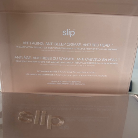 New Slip Queen-sized Silk Pillowcase in Caramel - Picture 3 of 8